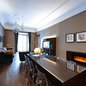 The Babuino - Luxury Serviced Appartamento