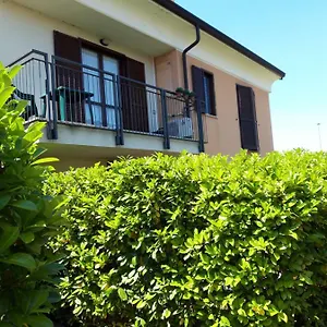 https://la-cornice-del-garda.hotelinveneto.com