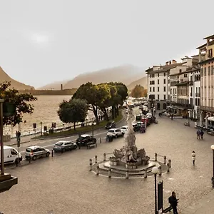 https://casa-piazza-del-porto.it-lombardy.com